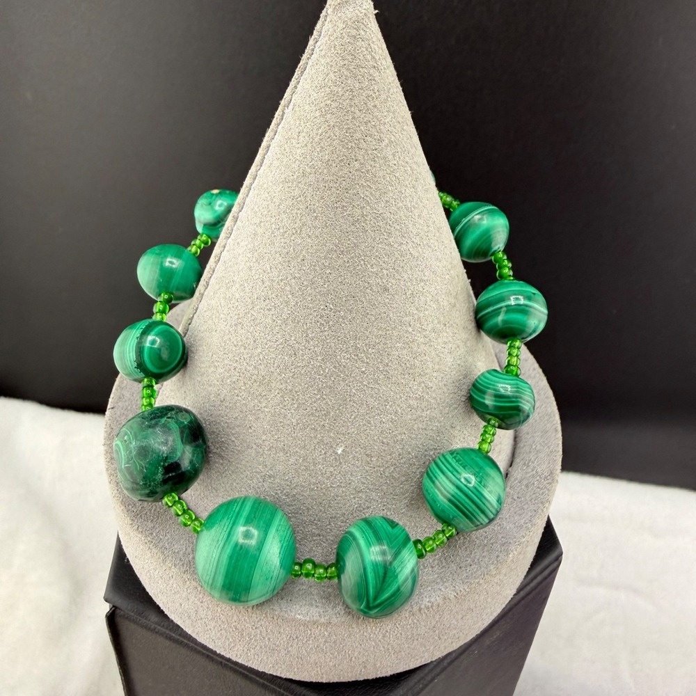 Vintage Malachite Beaded Bracelet Green‎ Pollished Stone 7.5"